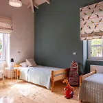 Oasis Villa *